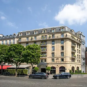 5* Отель Barriere Fouquet's