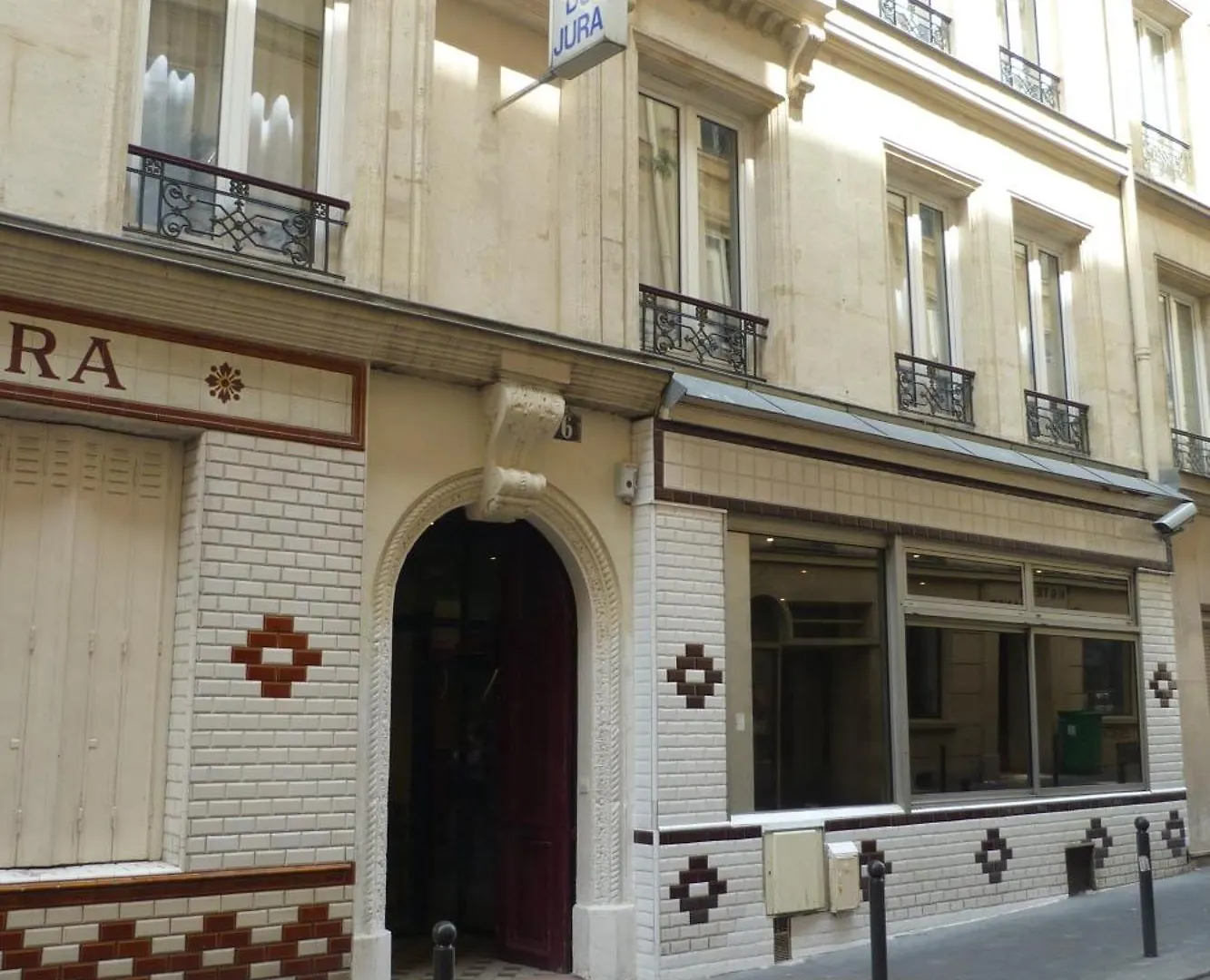Hotel Du Jura Parigi
